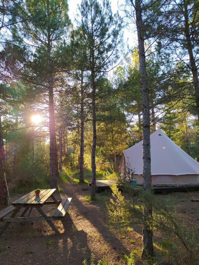 Forest Days Naves  Екстер'єр фото