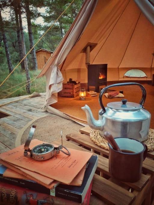Forest Days Naves  Екстер'єр фото