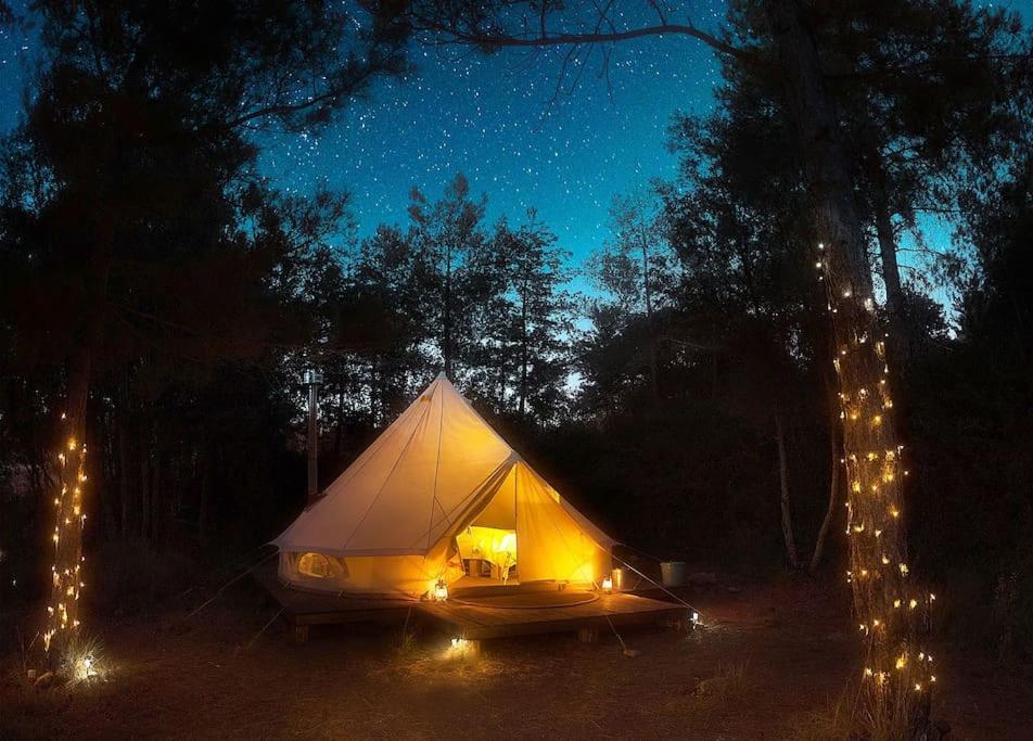 Forest Days Naves  Екстер'єр фото